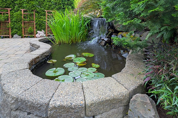 Landscape Water Features and Waterfalls