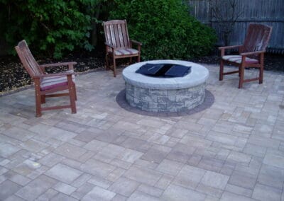 007 hardscaping beacon hill flagstone by Gerrior