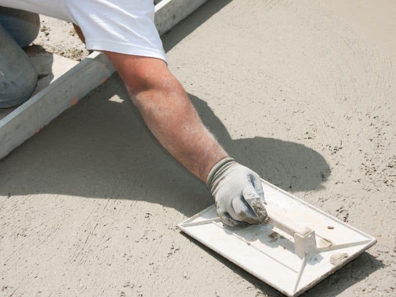 10 Key Benefits of Enlisting a Masonry Contractor for Your Outdoor Projects