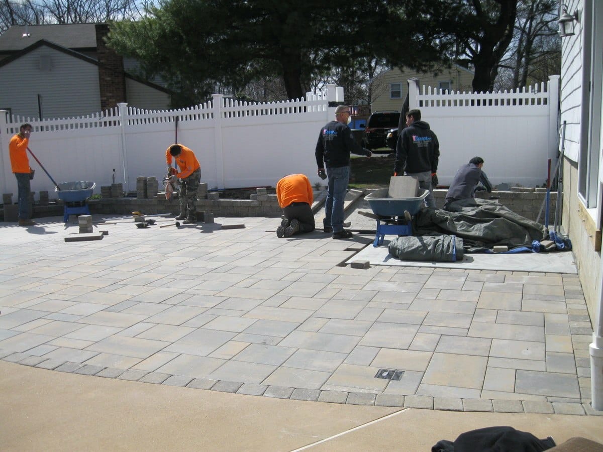 Top 5 Driveway Pavers Ideas for Stunning Curb Appeal in 2024